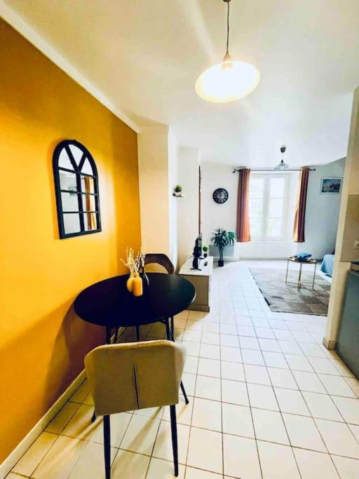 Ferienwohnung The King Duplex In The Enter Of Fontainebleau Zimmer foto